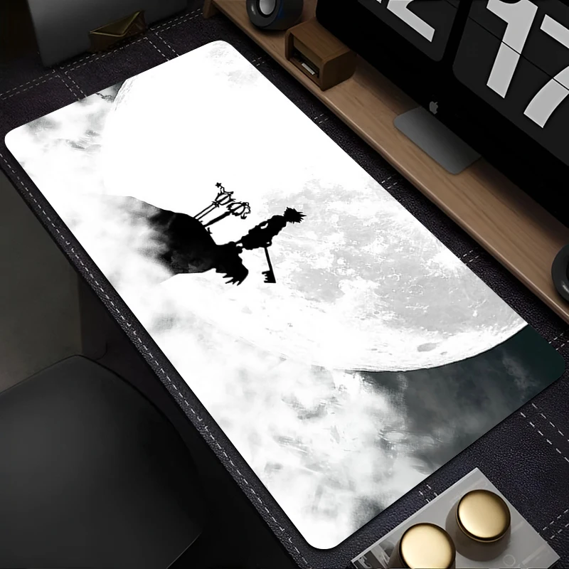 Tapis de bureau Anime noir et  - Gaming Console Portable Pc avis et prix